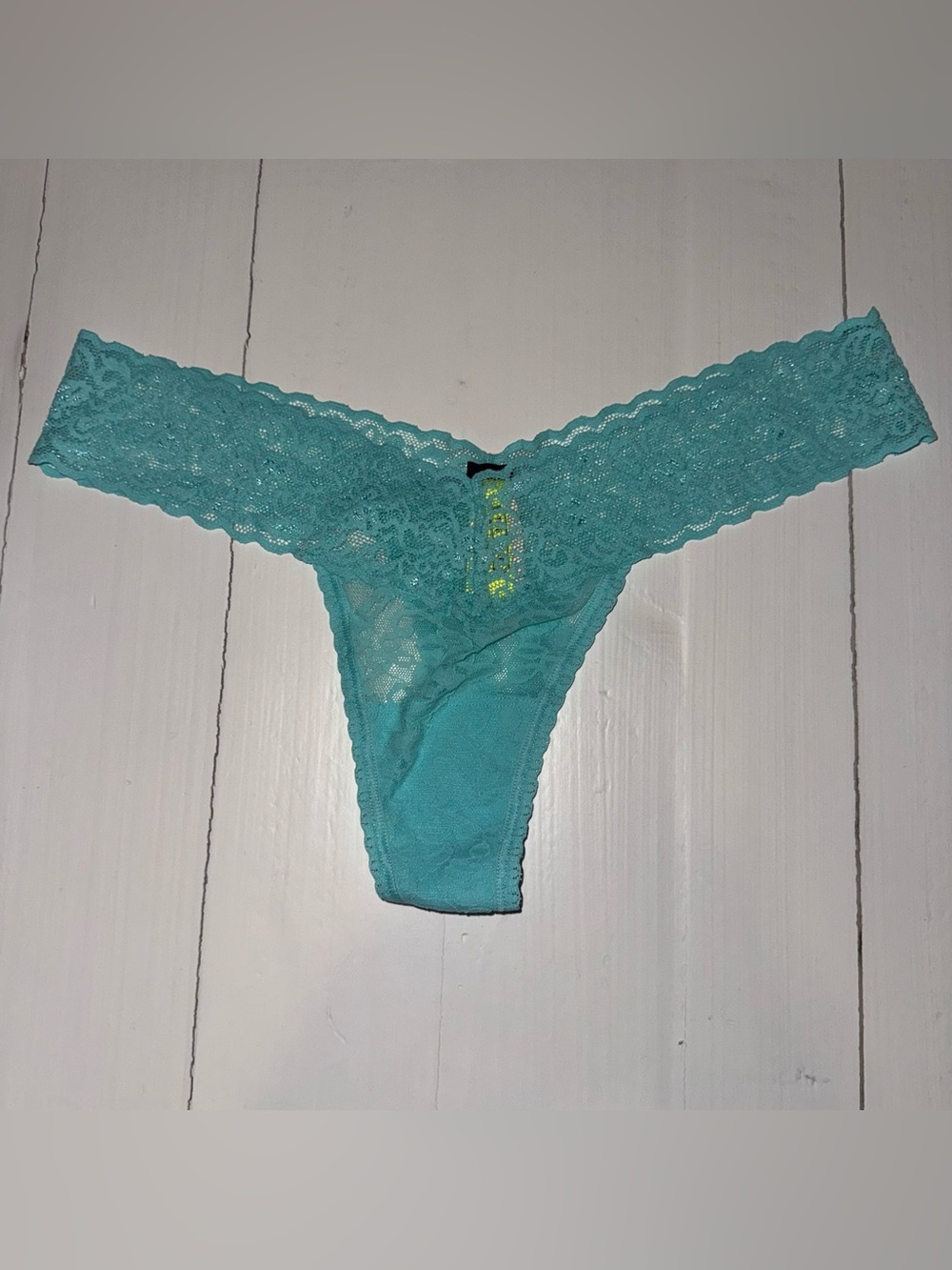 Victoria’s Secret The Lacie Vintage 2011 Aqua Lace Thong Panty NWT One Size